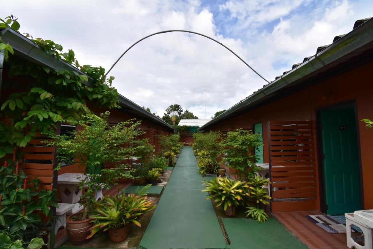 Mukda Guesthouse Trat Eksteriør billede