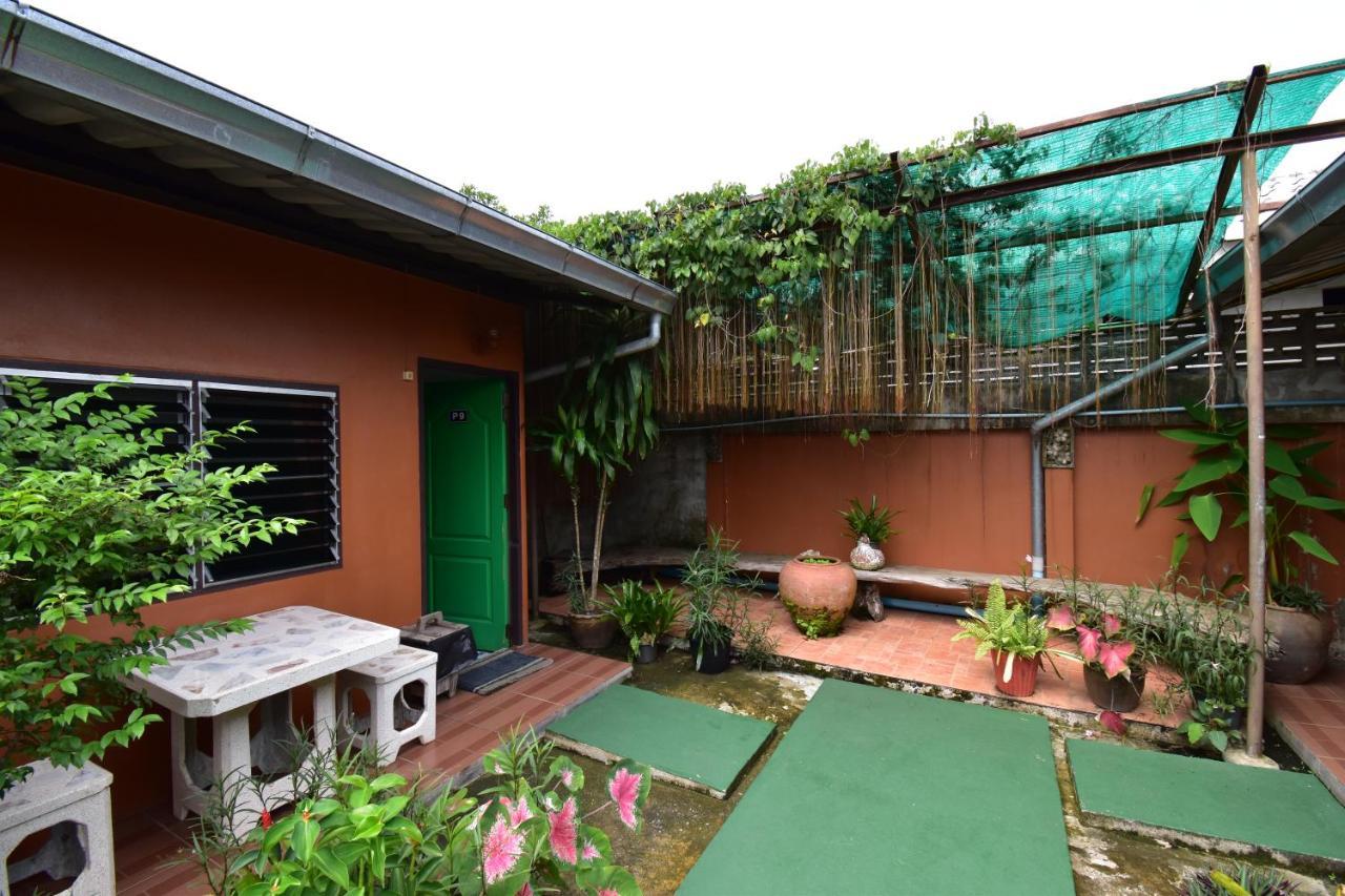 Mukda Guesthouse Trat Eksteriør billede