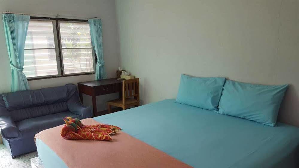 Mukda Guesthouse Trat Eksteriør billede