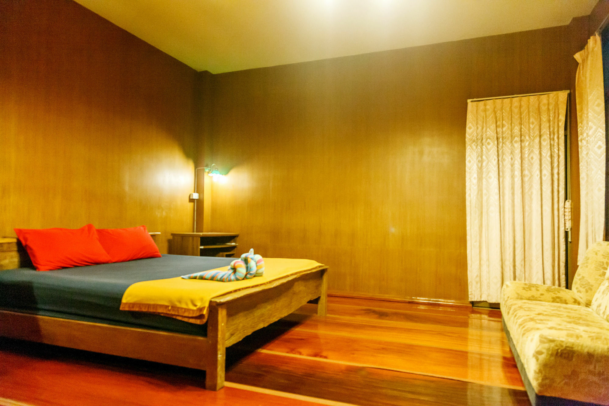 Mukda Guesthouse Trat Eksteriør billede